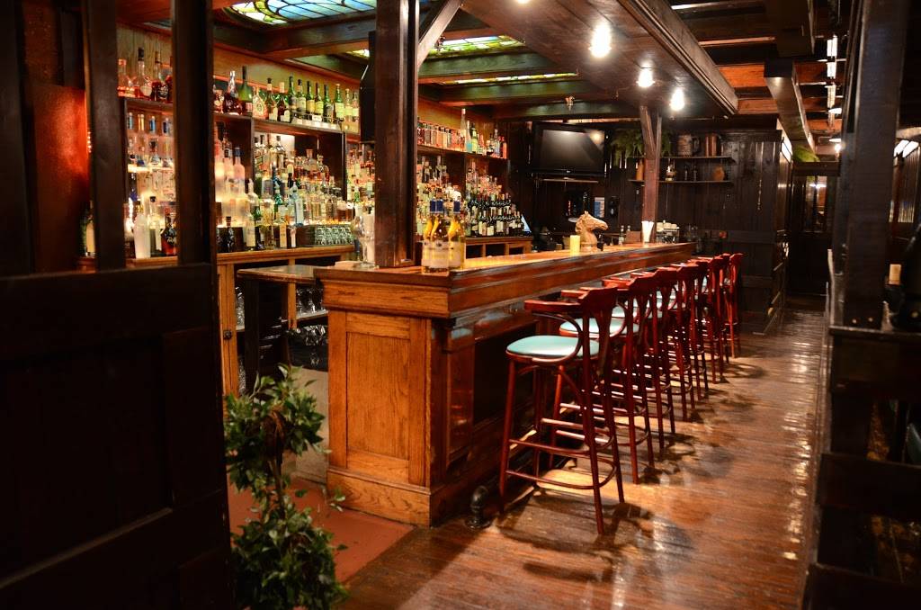 Stables Steakhouse | restaurant | 939 Poplar St, Terre Haute, IN 47807, USA | 8122326677 OR +1 812-232-6677