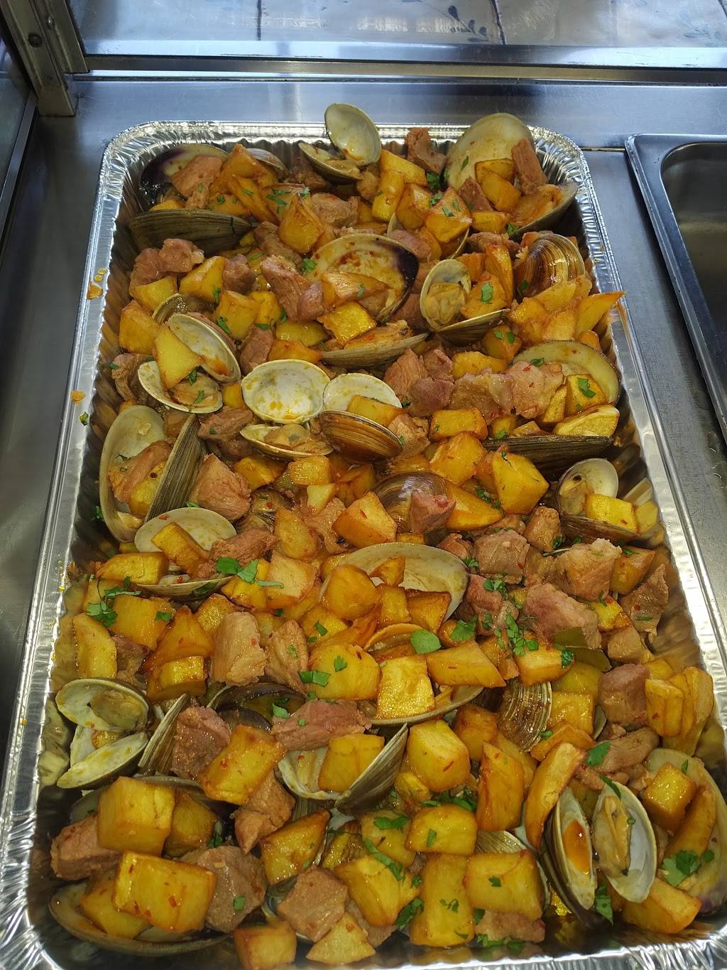 Xpress BBQ | restaurant | 40 Innovation Dr, Woodbridge, ON L4H 0T2, Canada | 9058560666 OR +1 905-856-0666