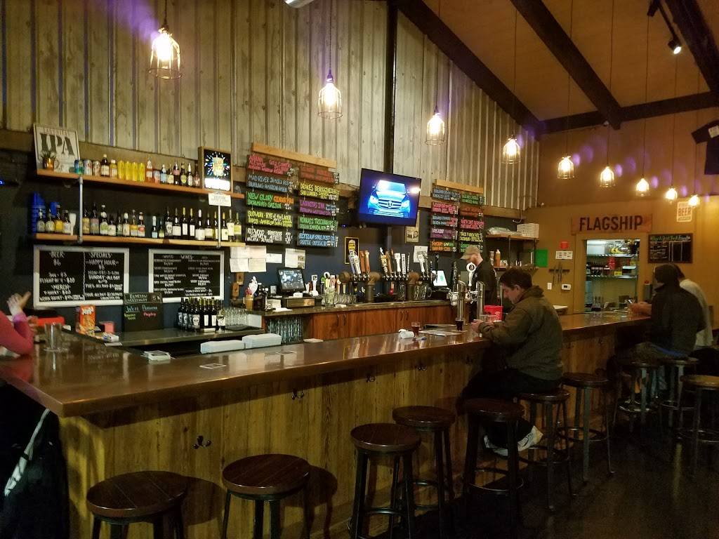 Flagship Taproom | restaurant | 8099 La Plaza b, Cotati, CA 94931, USA | 7076645904 OR +1 707-664-5904