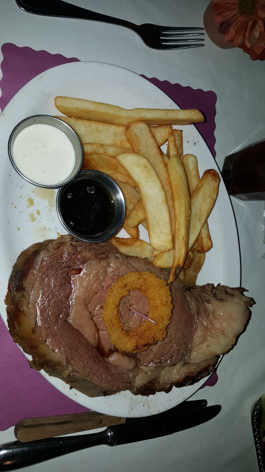 Town Pump Steakhouse | restaurant | 200 W Main St, Westmorland, CA 92281, USA | 7603443663 OR +1 760-344-3663