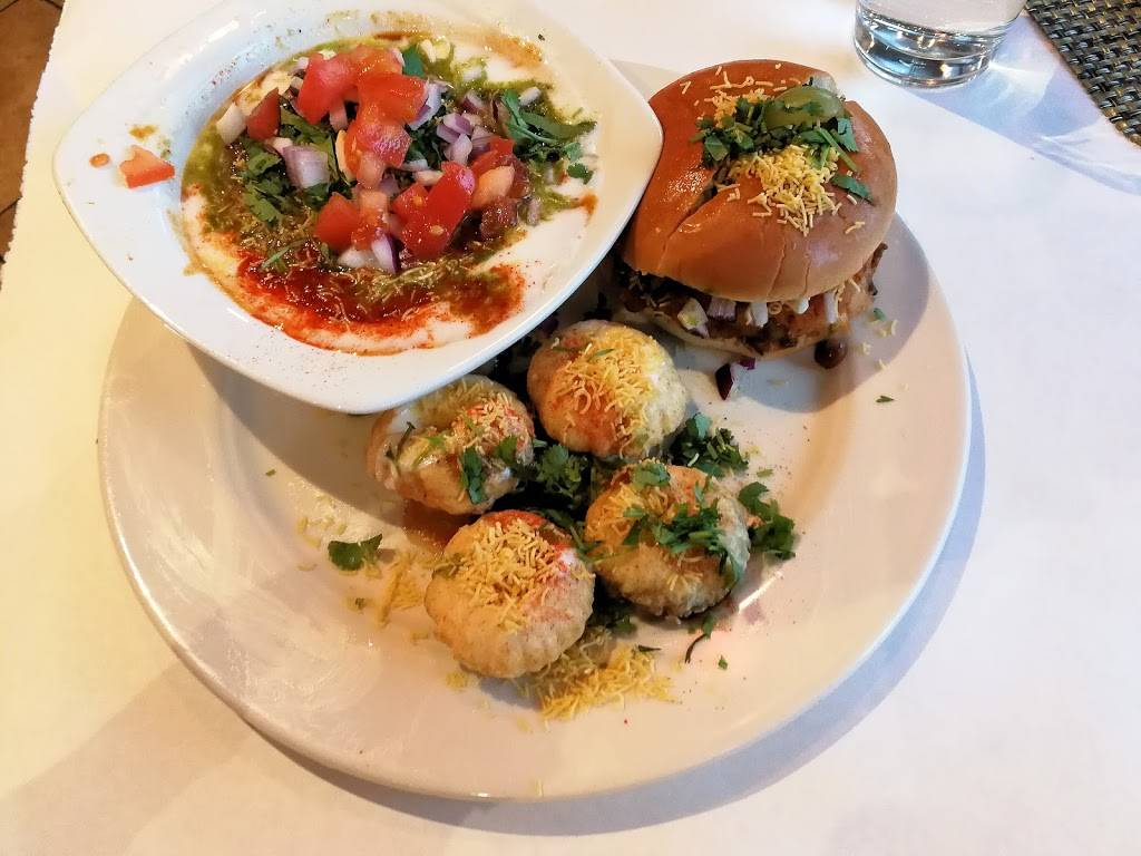 Chaat N Roll | restaurant | 8102 161st Avenue Northeast #150, Redmond, WA 98052, USA | 4259685373 OR +1 425-968-5373