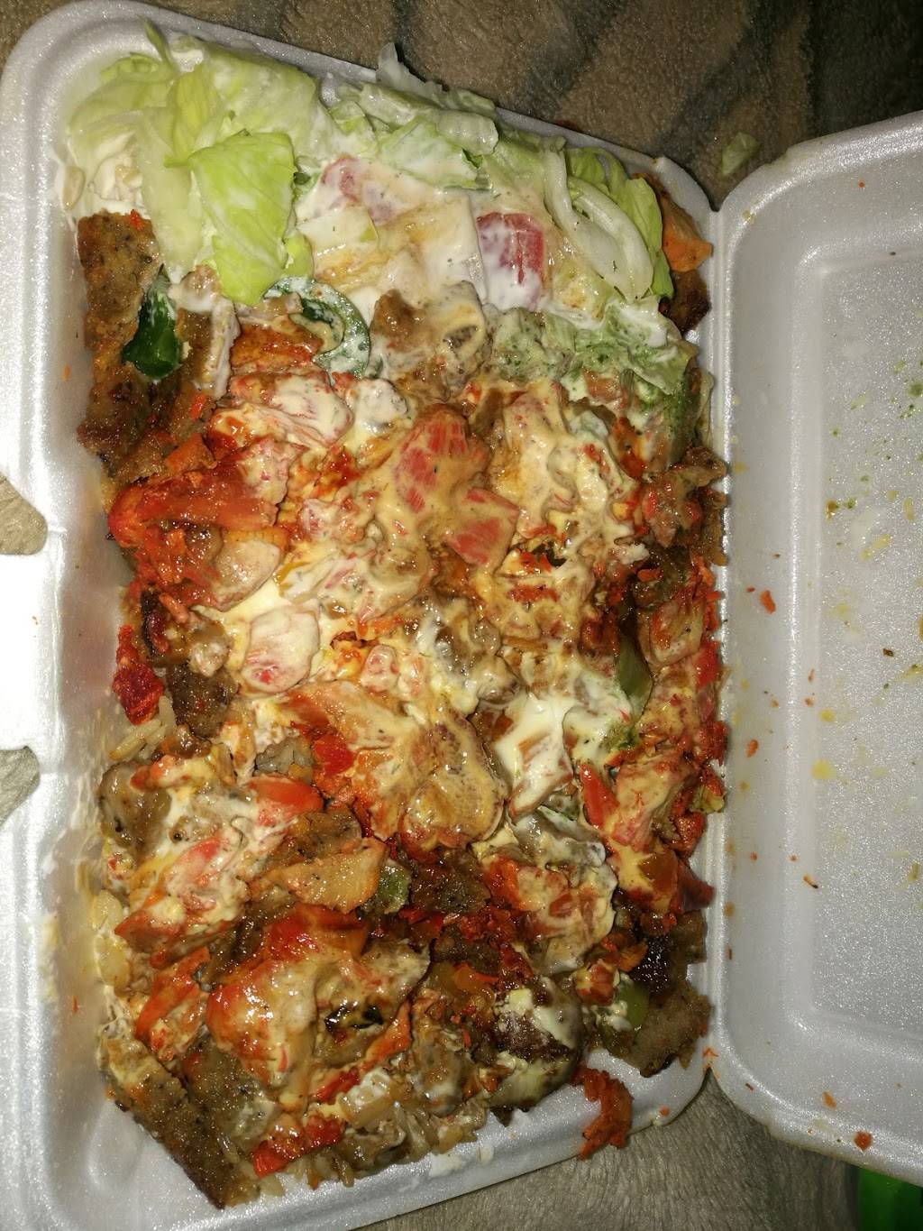Khan Halal Chicken and Gyro Express Cart | restaurant | 31st avenue and, 76th St, East Elmhurst, NY 11370, USA | 6465000433 OR +1 646-500-0433
