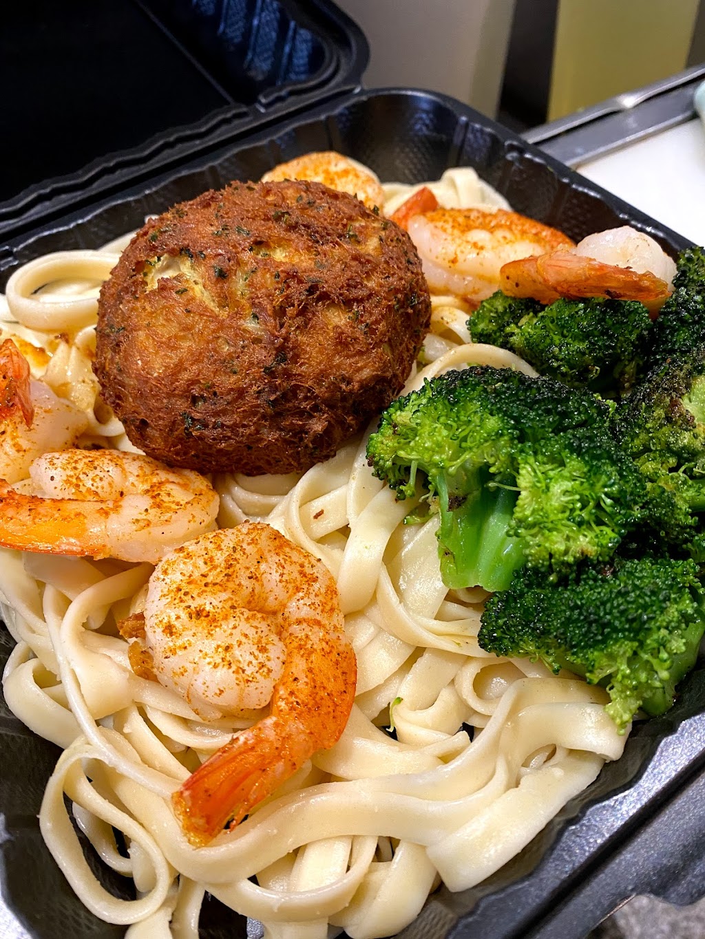 jumpin out the pot | restaurant | 3605 W Rogers Ave, Baltimore, MD 21215, USA | 4105422158 OR +1 410-542-2158