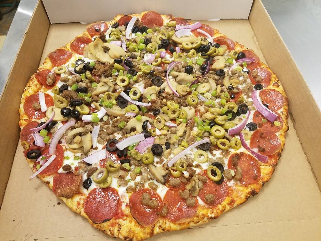 Michaels Pizza & More - Wilma Rudolph | meal takeaway | C, 2764 Wilma Rudolph Blvd, Clarksville, TN 37040, USA | 9315521616 OR +1 931-552-1616