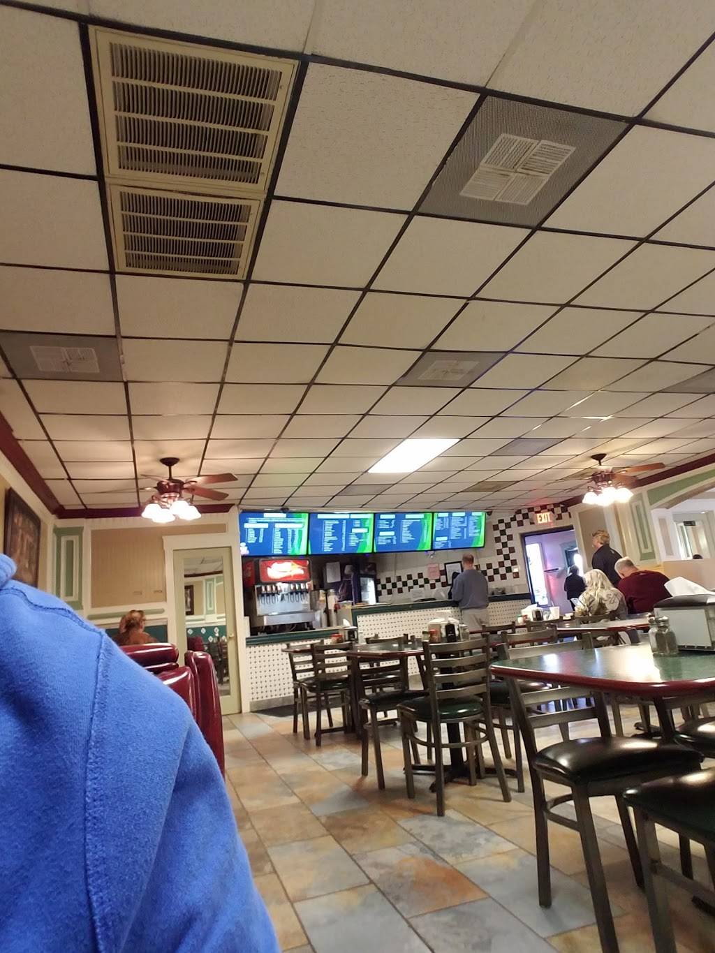 Rafaels Italian Restaurant | restaurant | 9607 Dayton Pike, Soddy-Daisy, TN 37379, USA | 4233324559 OR +1 423-332-4559