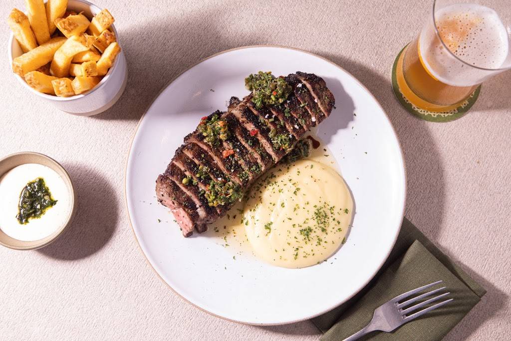 Summer House on Music Lane | restaurant | 1101 Music Ln, Austin, TX 78704, USA | 5124425341 OR +1 512-442-5341