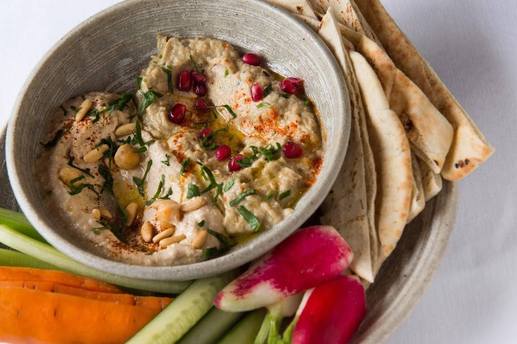 Highway | restaurant | 290 Montauk Hwy, East Hampton, NY 11937, USA | 6315275372 OR +1 631-527-5372