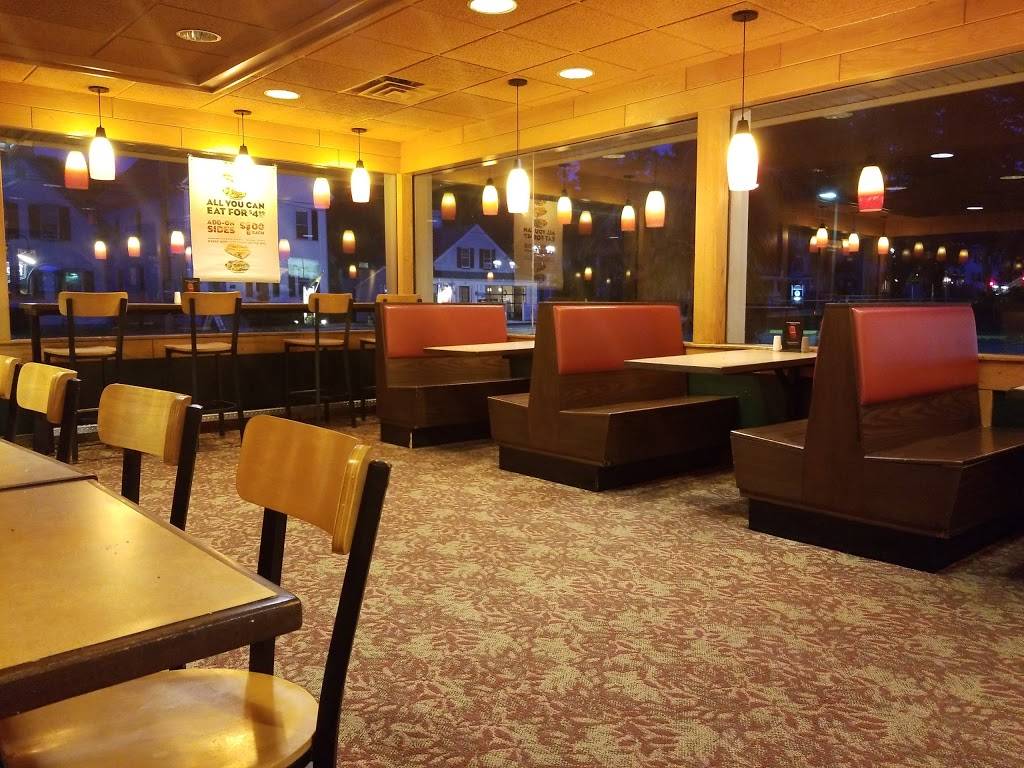 Papa Ginos | restaurant | 1 Samoset St, Plymouth, MA 02360, USA | 5087473535 OR +1 508-747-3535