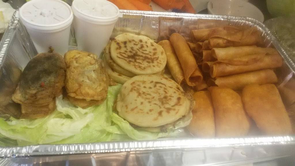 Deli Salvadoreño | restaurant | 72 Myrtle Ave, Stamford, CT 06902, USA | 2035697020 OR +1 203-569-7020