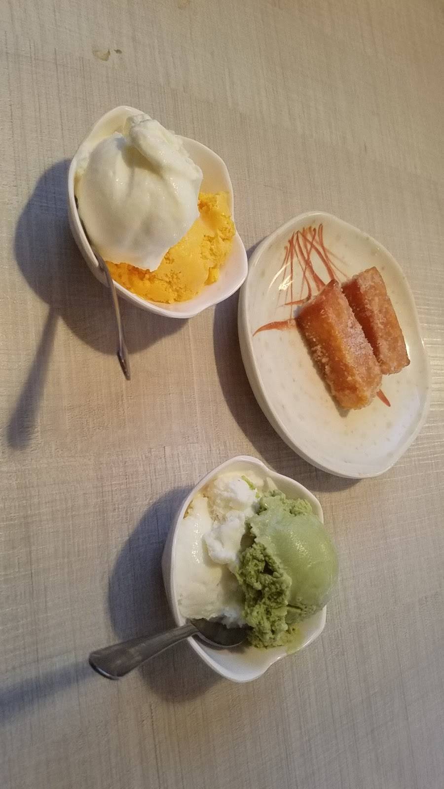 W Sushi | restaurant | 235 Edinburgh Rd S, Guelph, ON N1G 2J5, Canada | 5198216688 OR +1 519-821-6688