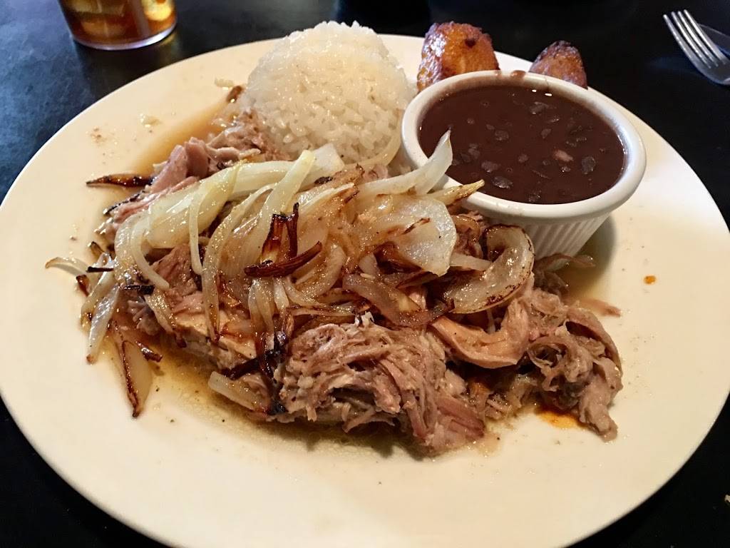 Hidden Havana Cuban Cafe | restaurant | 23548 Lyons Ave, Newhall, CA 91321, USA | 6612544460 OR +1 661-254-4460