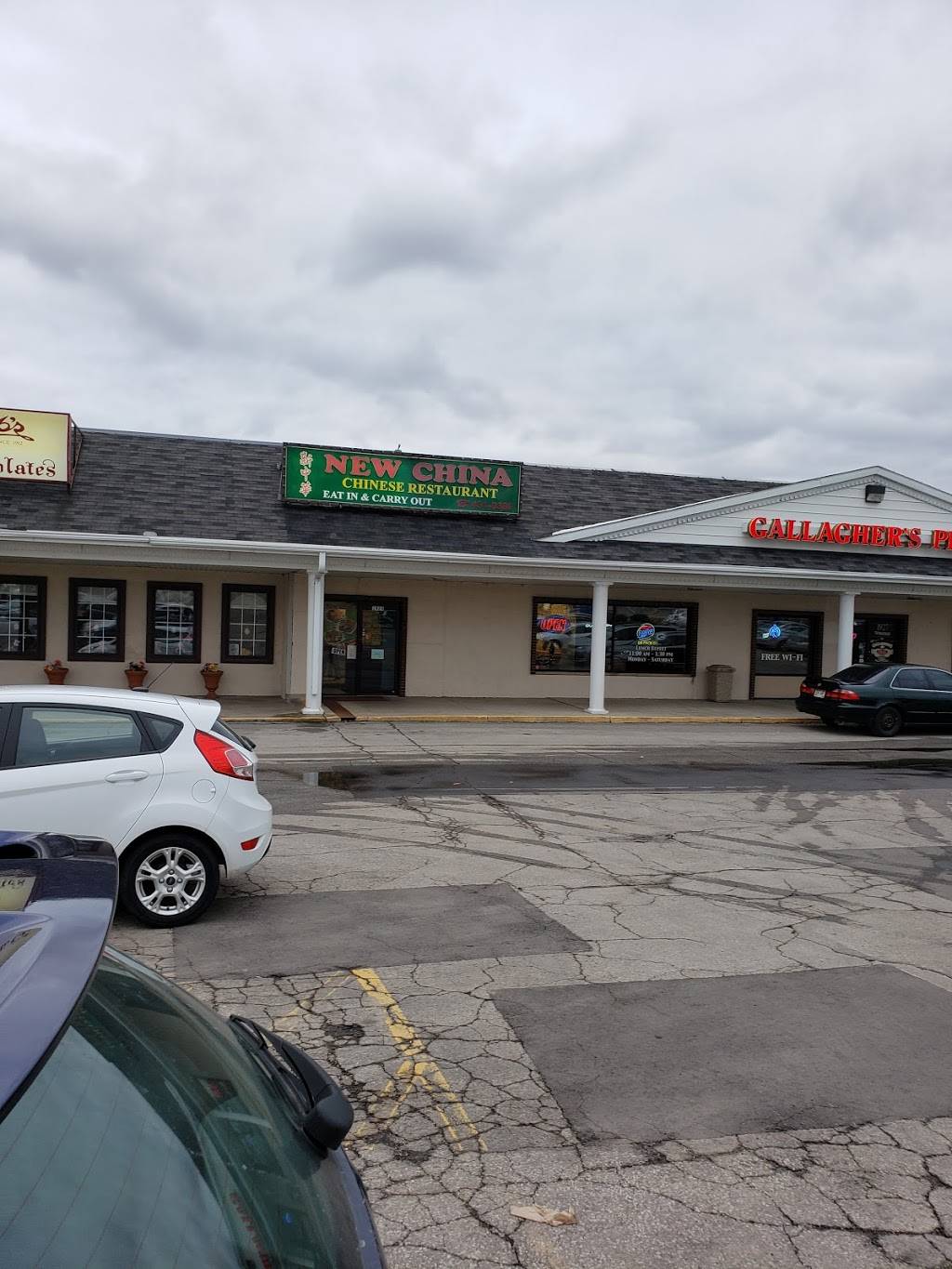 New China Restaurant | restaurant | 1923 S Webster Ave, Green Bay, WI 54301, USA | 9204310386 OR +1 920-431-0386