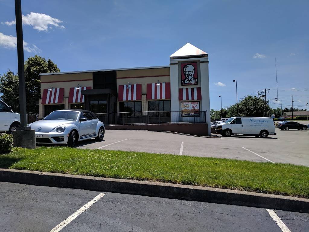 KFC | restaurant | 1494 Boardwalk, Lexington, KY 40511, USA | 8592524255 OR +1 859-252-4255