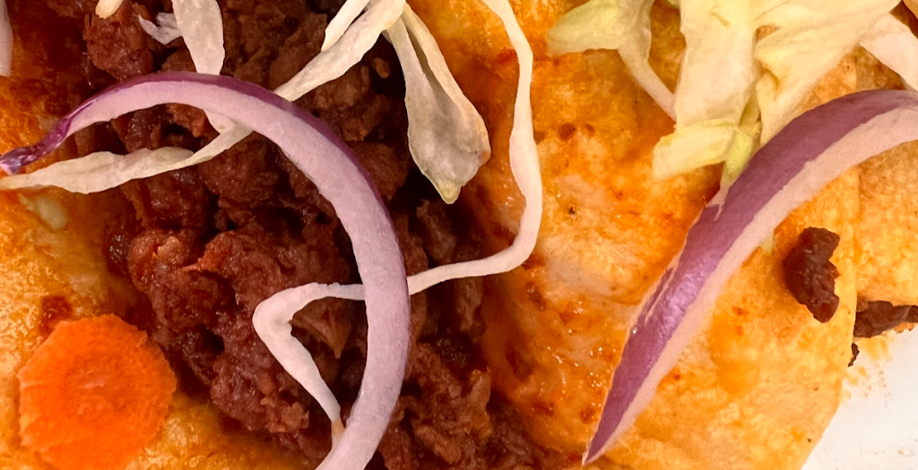 Tacollynn "La Canasta De Tacos" | restaurant | 10192 W Valley Blvd, Bloomington, CA 92316, USA | 9095000063 OR +1 909-500-0063