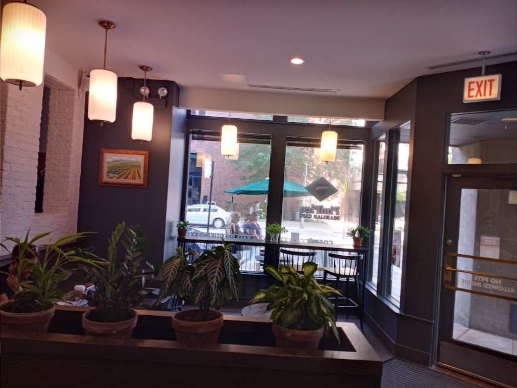 PiniPico Brazilian Cafe | cafe | 1538 N Clark St, Chicago, IL 60610, USA | 3126248389 OR +1 312-624-8389