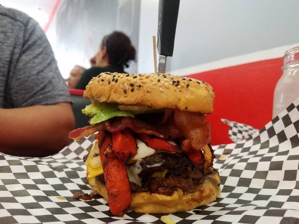 Chuco Grill | restaurant | 12210 Montwood Dr Ste 109, El Paso, TX 79928, USA | 9152598445 OR +1 915-259-8445