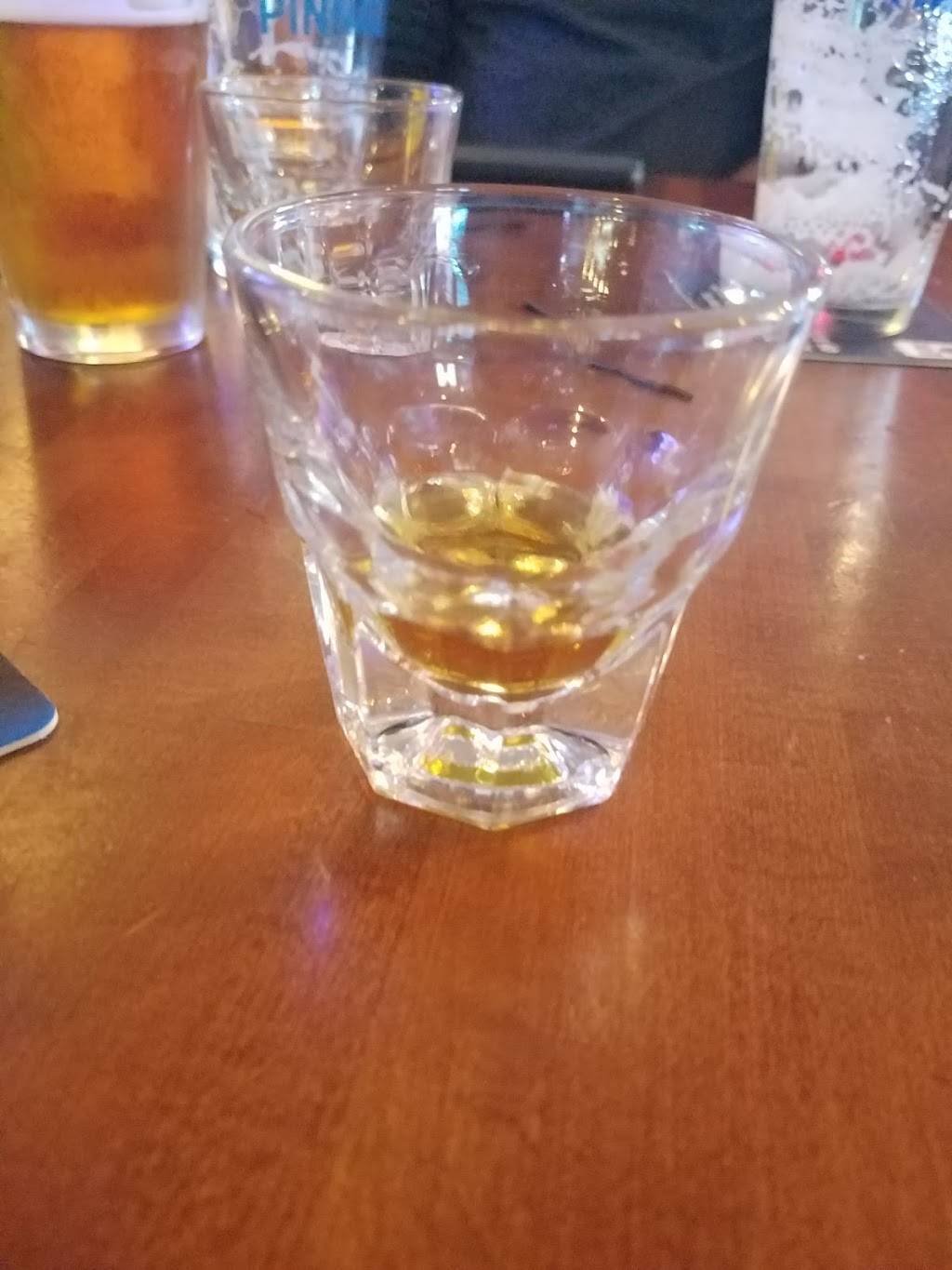 Benders Tavern | restaurant | 4517 W Market St # A, Greensboro, NC 27407, USA | 3362920080 OR +1 336-292-0080