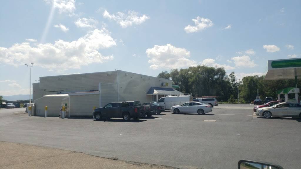 Subway | restaurant | 3373 Lee Hwy, Weyers Cave, VA 24486, USA | 5402349270 OR +1 540-234-9270