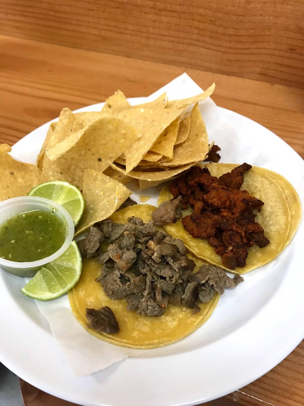 Nicos Tacos | restaurant | 1865 Lincoln Blvd #4, Santa Monica, CA 90404, USA | 4243228370 OR +1 424-322-8370