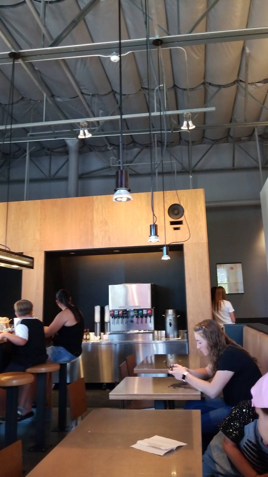 Chipotle Mexican Grill | restaurant | 27511 San Bernardino Ave Ste B, Redlands, CA 92374, USA | 9093357045 OR +1 909-335-7045