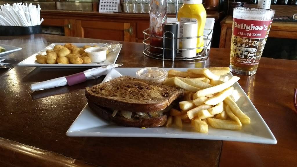 Ballyhoos | restaurant | 124 N Prospect St, Merrill, WI 54452, USA | 7155367600 OR +1 715-536-7600