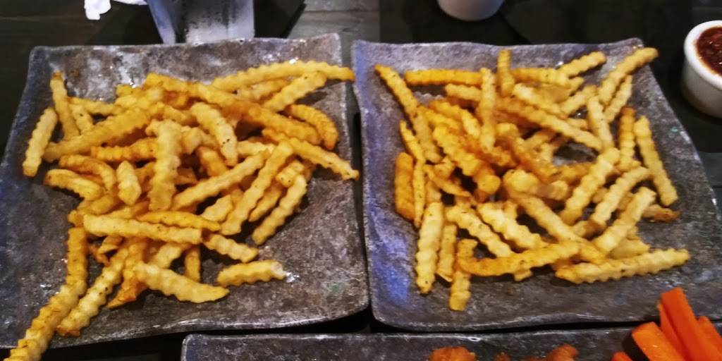 Tight Ends Sports Bar & Grill | restaurant | 524 S Seneca St, Wichita, KS 67213, USA | 3165002345 OR +1 316-500-2345