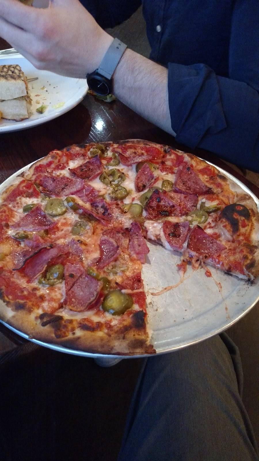 Coal and Daisies | restaurant | 5 Sycamore Way, Branford, CT 06405, USA | 2032081263 OR +1 203-208-1263