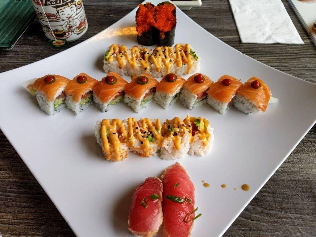 Momiji Sushi Bento Teriyaki | restaurant | 7349 NE Imbrie Dr, Hillsboro, OR 97124, USA | 5033726056 OR +1 503-372-6056