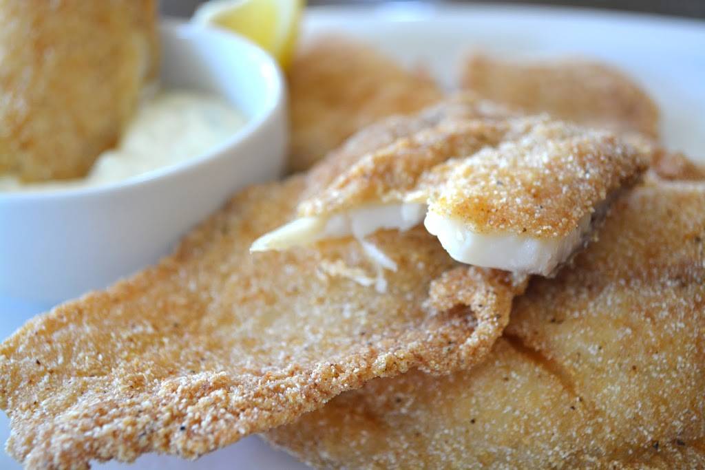 River & Roost | restaurant | 2272 Jonesboro Rd, McDonough, GA 30253, USA | 7703059933 OR +1 770-305-9933