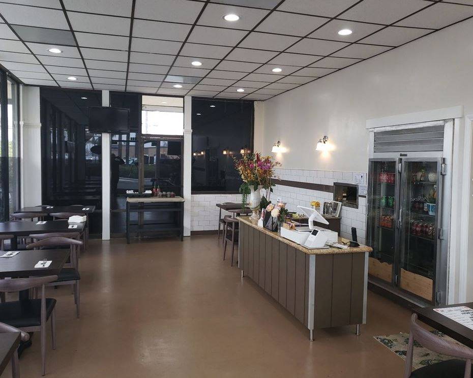 Luckys Thai Pantry | restaurant | 934 N Tustin St, Orange, CA 92867, USA | 7145380021 OR +1 714-538-0021