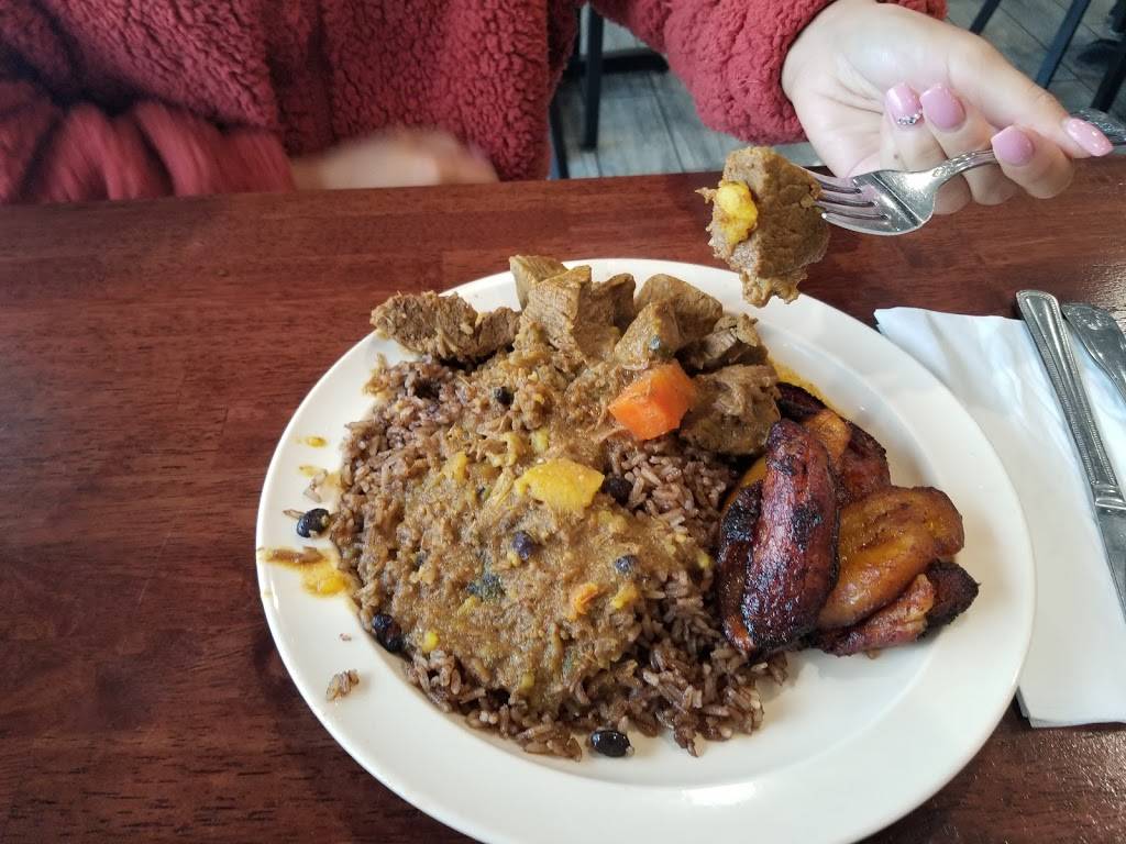 Tu Casa Restaurant | restaurant | 9251 S Orange Blossom Trail #10, Orlando, FL 32837, USA | 4078563997 OR +1 407-856-3997