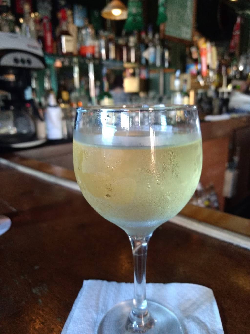 Paddy Flynns | restaurant | 246 Lorton Ave, Burlingame, CA 94010, USA | 6503440284 OR +1 650-344-0284