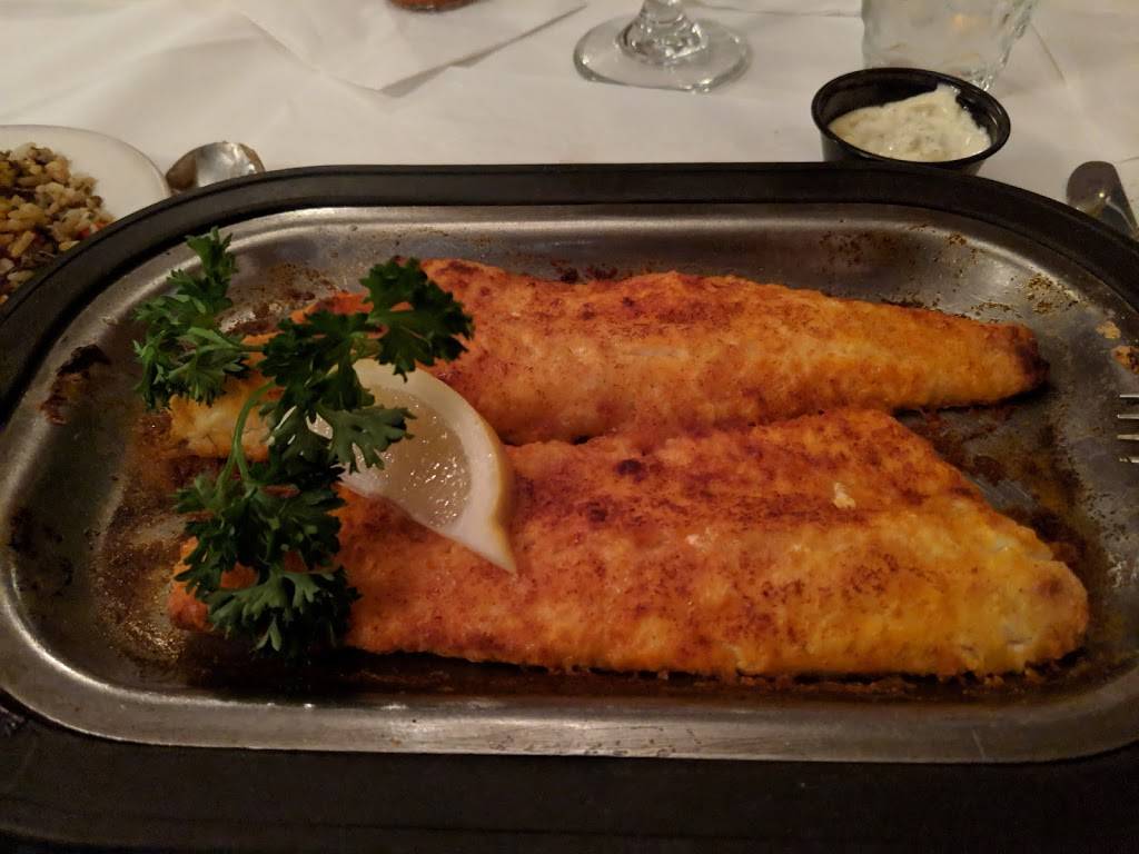 Timberline Inn | restaurant | 33141 School St, Dowagiac, MI 49047, USA | 2697826362 OR +1 269-782-6362