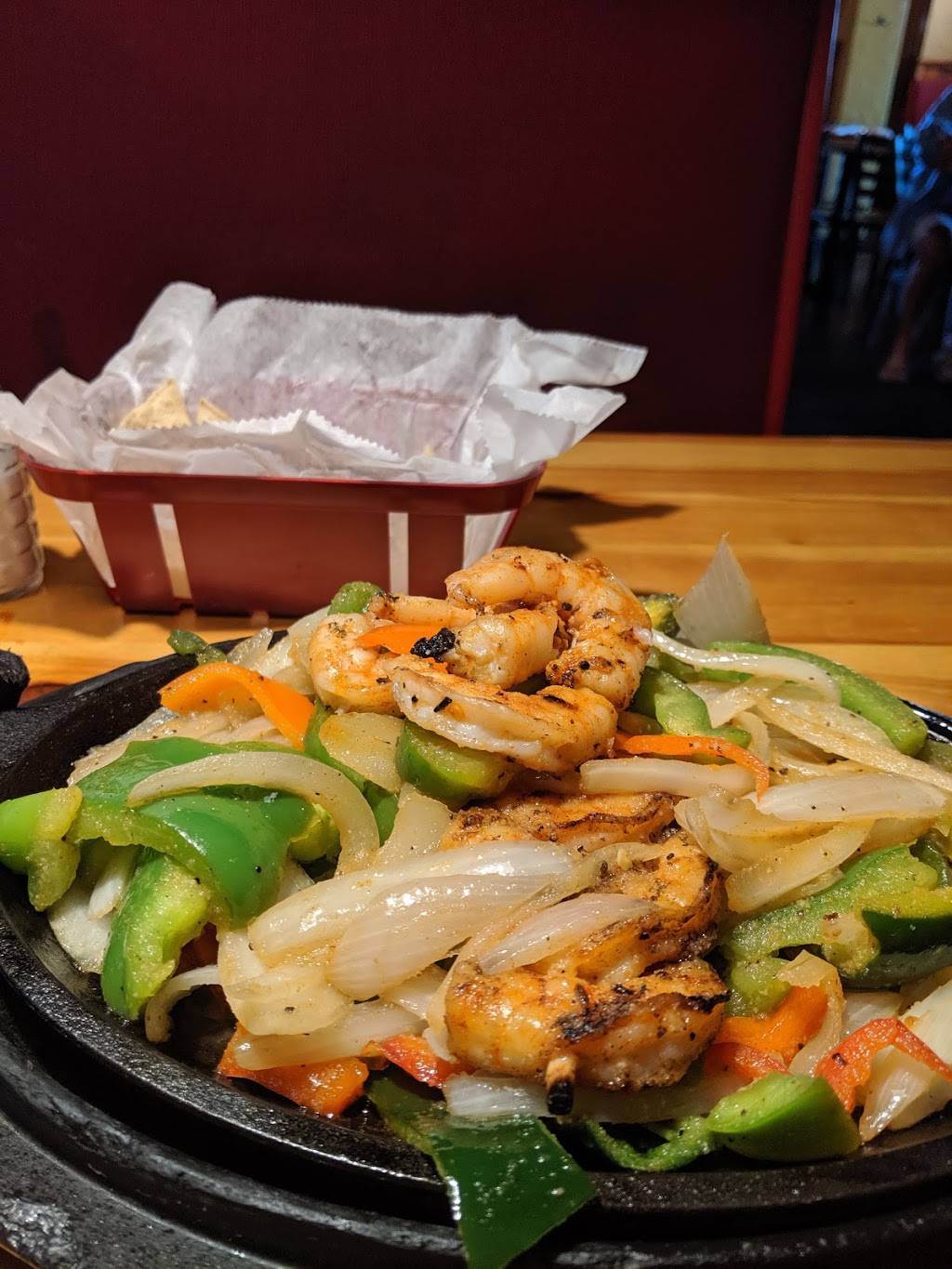 Red Mesa Grill | restaurant | 1544 US-31, Traverse City, MI 49686, USA | 2319382773 OR +1 231-938-2773