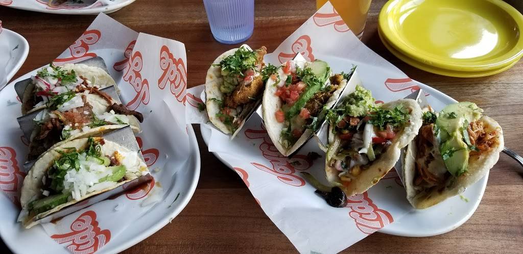 Joyride Taco House East | restaurant | 302 N Gilbert Rd, Gilbert, AZ 85233, USA | 4806328226 OR +1 480-632-8226