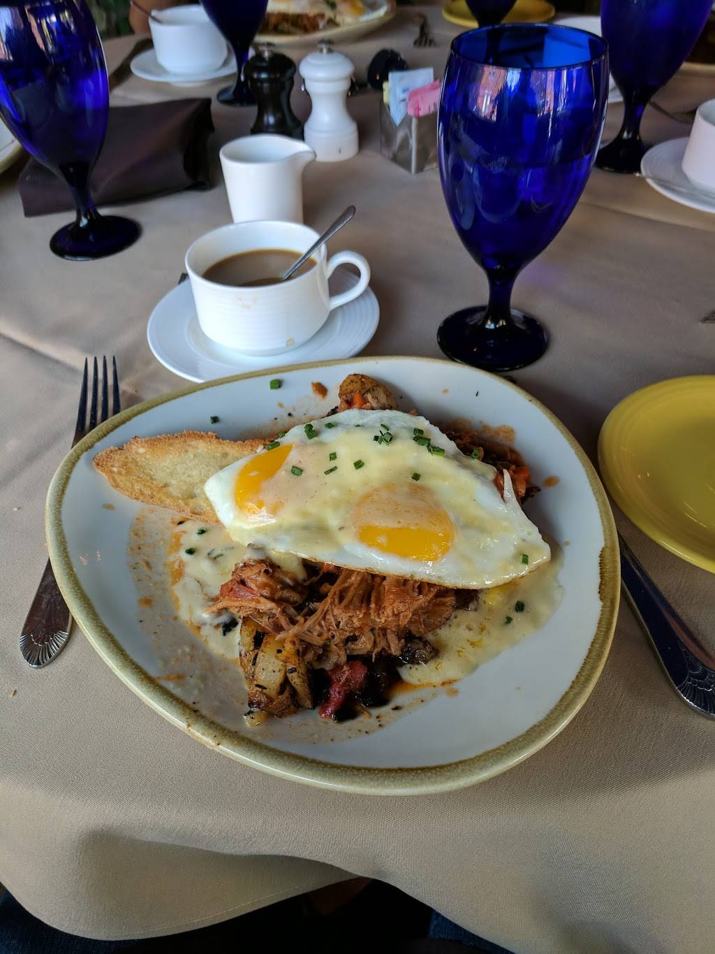 Lucca | restaurant | 317 S Craig St, Pittsburgh, PA 15213, USA | 4126823310 OR +1 412-682-3310