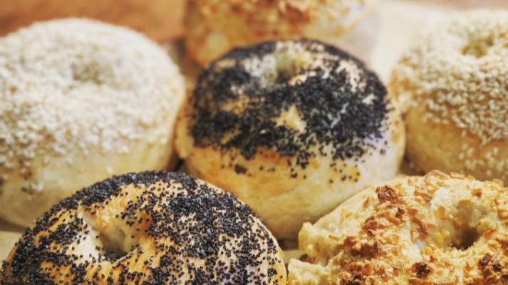 Dragonfly Bagel Co. | restaurant | 1202 Ski Run Blvd, South Lake Tahoe, CA 96150, USA | 5305394759 OR +1 530-539-4759