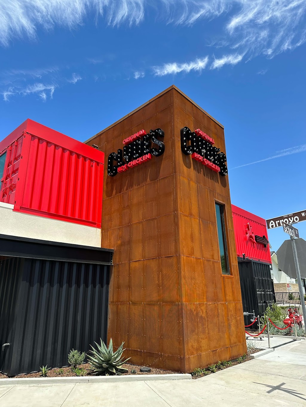 Original Clydes Hot Chicken | restaurant | 4861 School St, Yorba Linda, CA 92886, USA | 7144852243 OR +1 714-485-2243