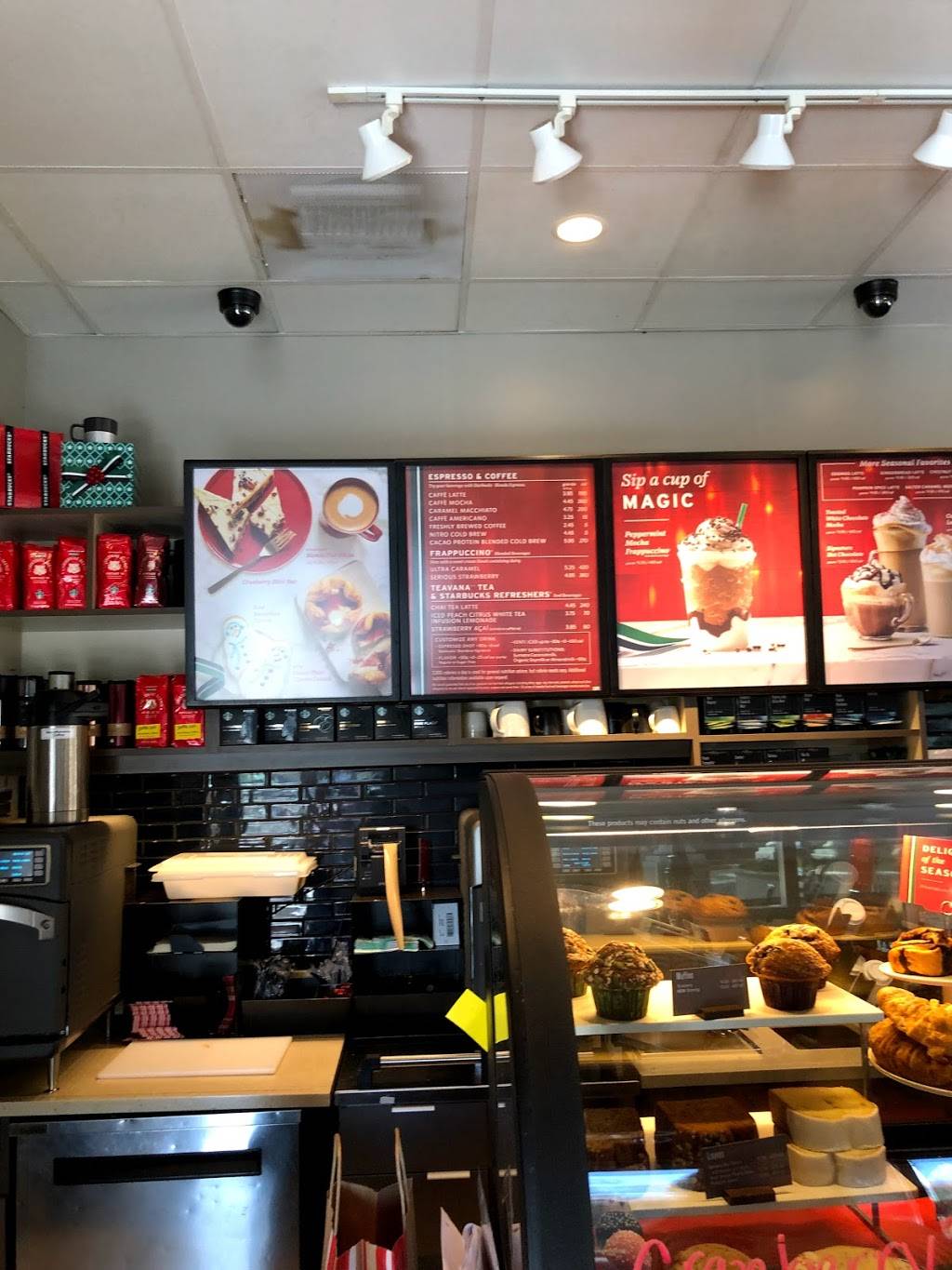 Starbucks | cafe | 126 Knoll Rd, San Marcos, CA 92069, USA | 7607448875 OR +1 760-744-8875