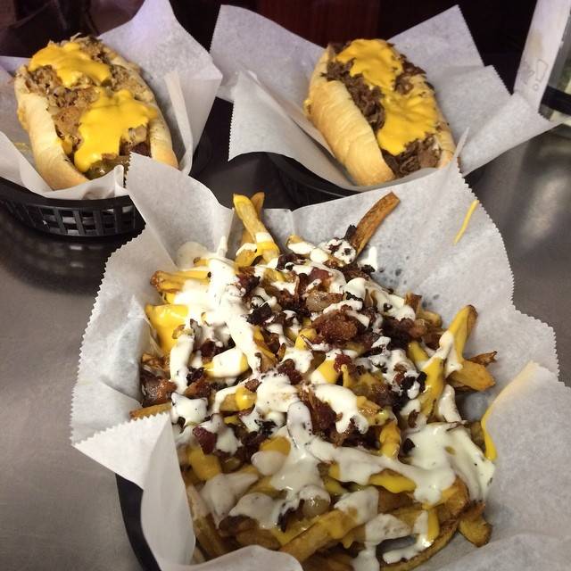 Direct From Philly | meal takeaway | Inside the Chevron station, 1201 S Military Trail, Deerfield Beach, FL 33442, USA | 9544287035 OR +1 954-428-7035