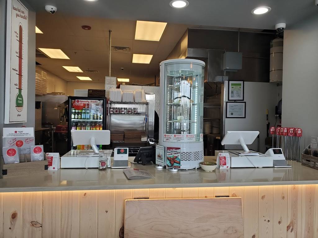 Port of Peri Peri | restaurant | 766 S Weber Rd, Bolingbrook, IL 60490, USA | 6304108240 OR +1 630-410-8240