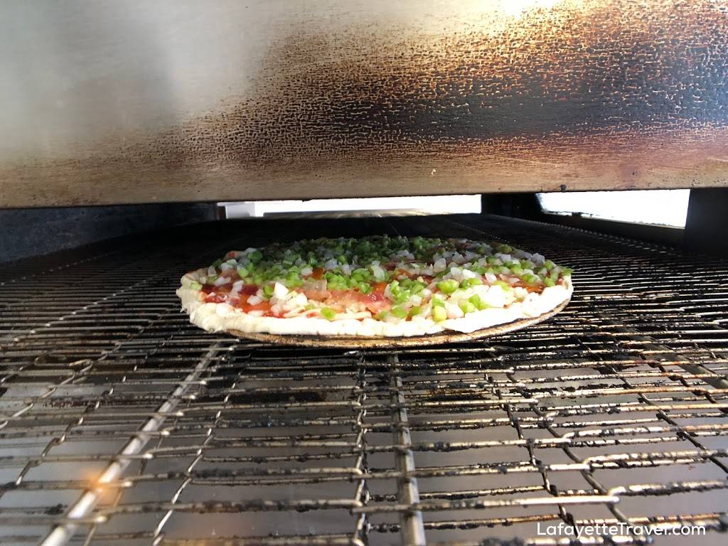 Alesi Pizza House | restaurant | 4110 Johnston St, Lafayette, LA 70503, USA | 3379841823 OR +1 337-984-1823