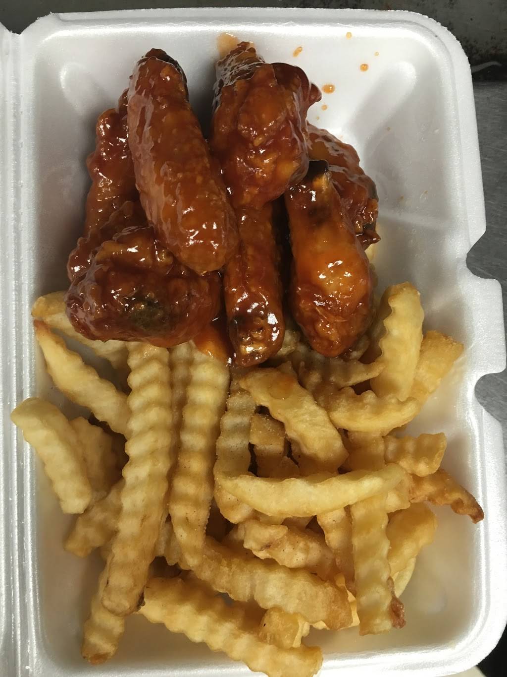 Golden City Restaurant | restaurant | 7408 Windsor Mill Rd, Windsor Mill, MD 21244, USA | 4105218200 OR +1 410-521-8200