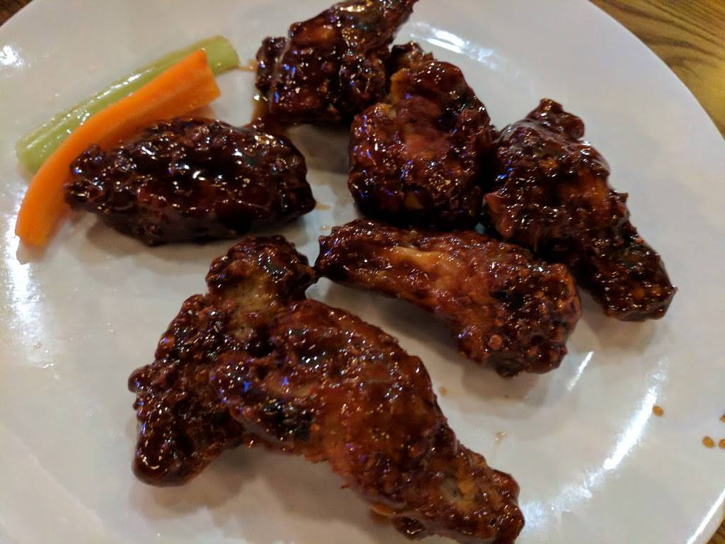 Paddys Pizza | restaurant | 302 W Main St, Eden, WI 53019, USA | 9204772077 OR +1 920-477-2077