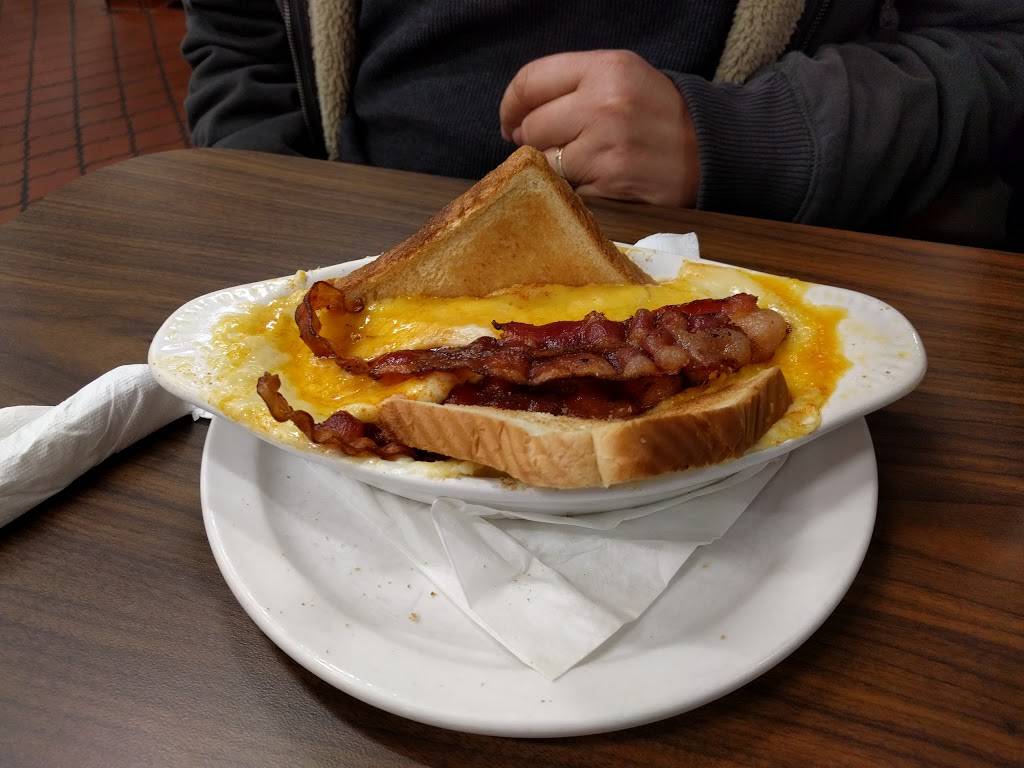 Chick-fil-A | restaurant | 461 N Central Ave, Hapeville, GA 30354, USA | 4047621746 OR +1 404-762-1746