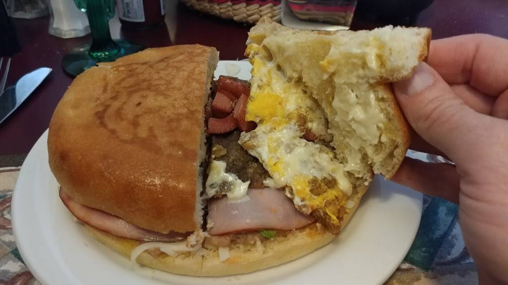 Julios Mexican Grill & Cantina | restaurant | 535 Zerex St, Winter Park, CO 80482, USA | 9703637083 OR +1 970-363-7083