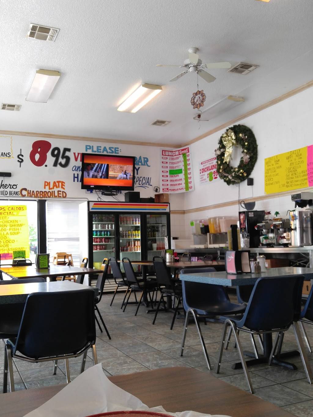 El Torreon Full Bar Restaurant | restaurant | 1505 Culebra Rd, San Antonio, TX 78201, USA | 2107360756 OR +1 210-736-0756