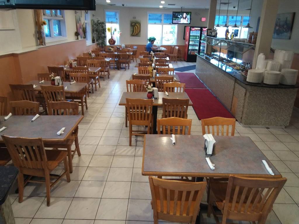 Oliveiras Steak House | restaurant | 72 Walnut St, Peabody, MA 01960, USA | 9785321530 OR +1 978-532-1530