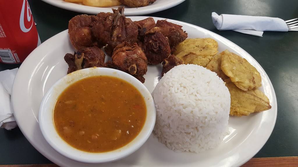 Crazy Pollo | restaurant | 5756 Dahlia Dr, Orlando, FL 32807, USA | 4072770926 OR +1 407-277-0926