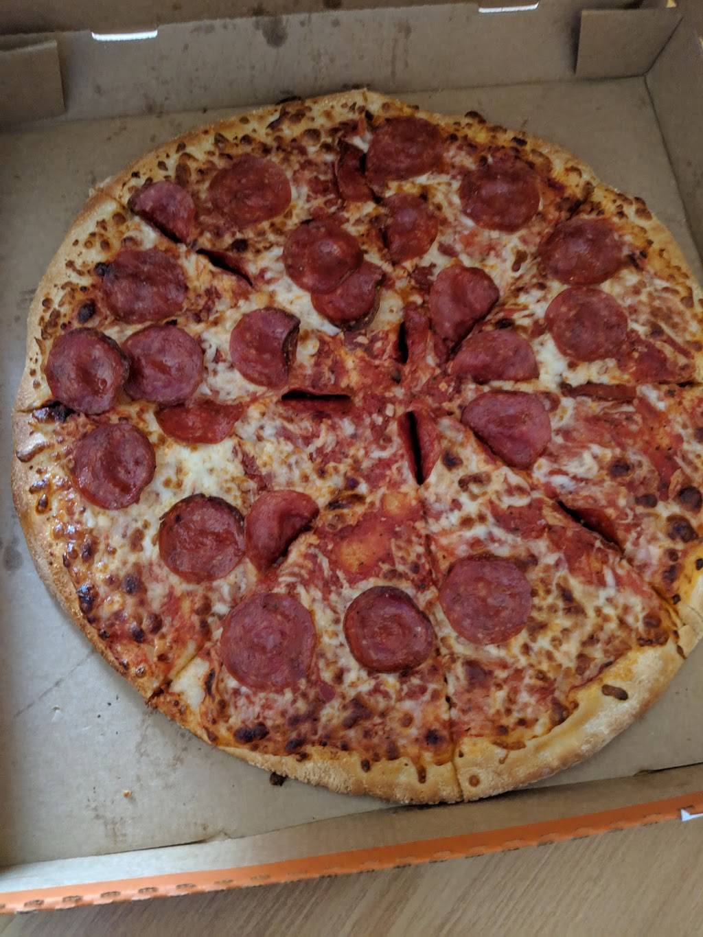Little Caesars Pizza | meal takeaway | 140 5 Rivers Plaza Way, Newport, TN 37821, USA | 4236236551 OR +1 423-623-6551